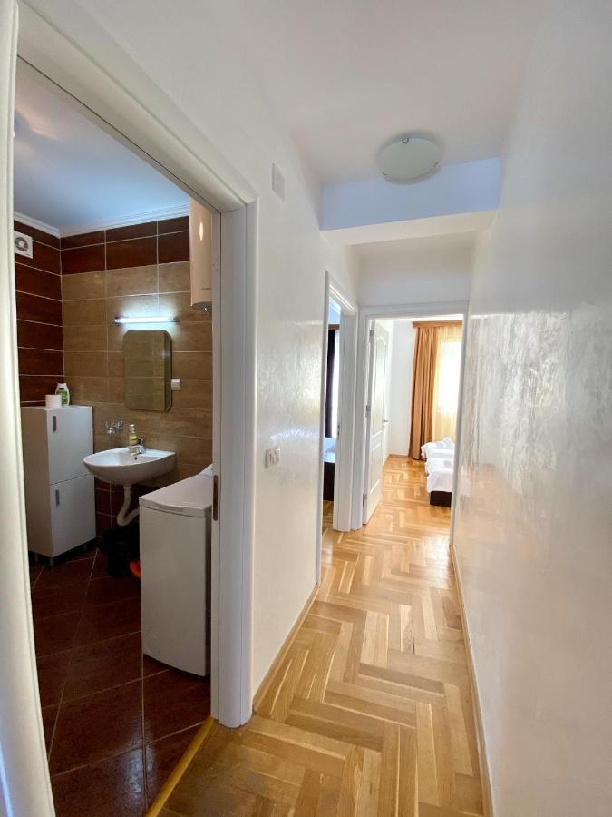Apartments First Line Petrovac Exteriér fotografie