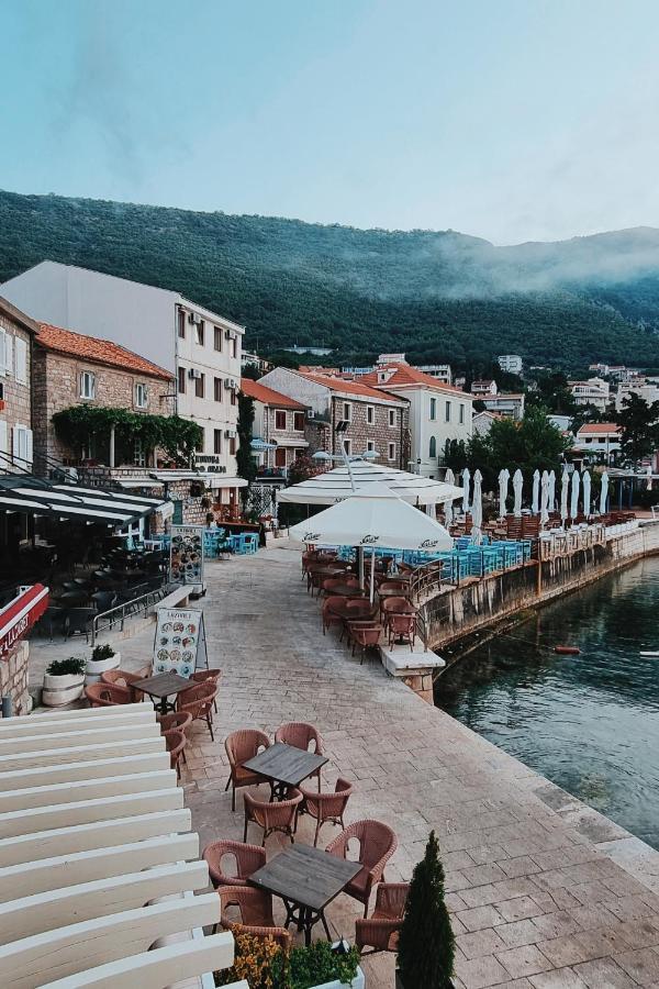 Apartments First Line Petrovac Exteriér fotografie