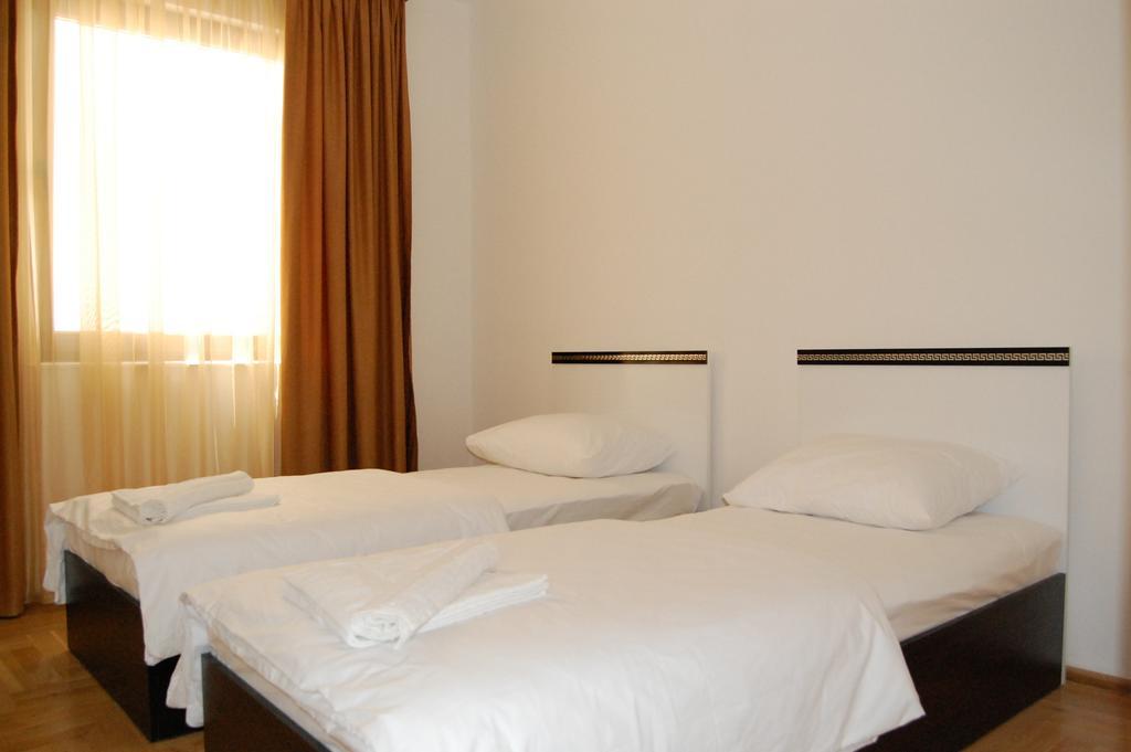 Apartments First Line Petrovac Pokoj fotografie